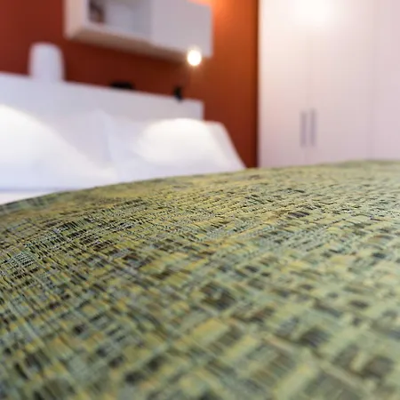 Flat Διαμέρισμα *